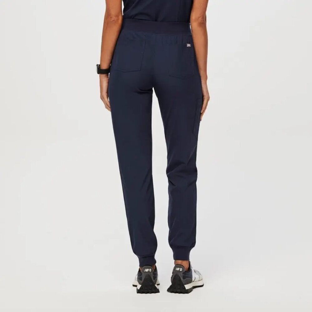 FIGS Zamora FREEx Lined Jogger Scrub Pants in Navy Blue, size S/P - Picture 4 of 10